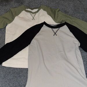 Raglan Long Sleeve Essential Tee bundle